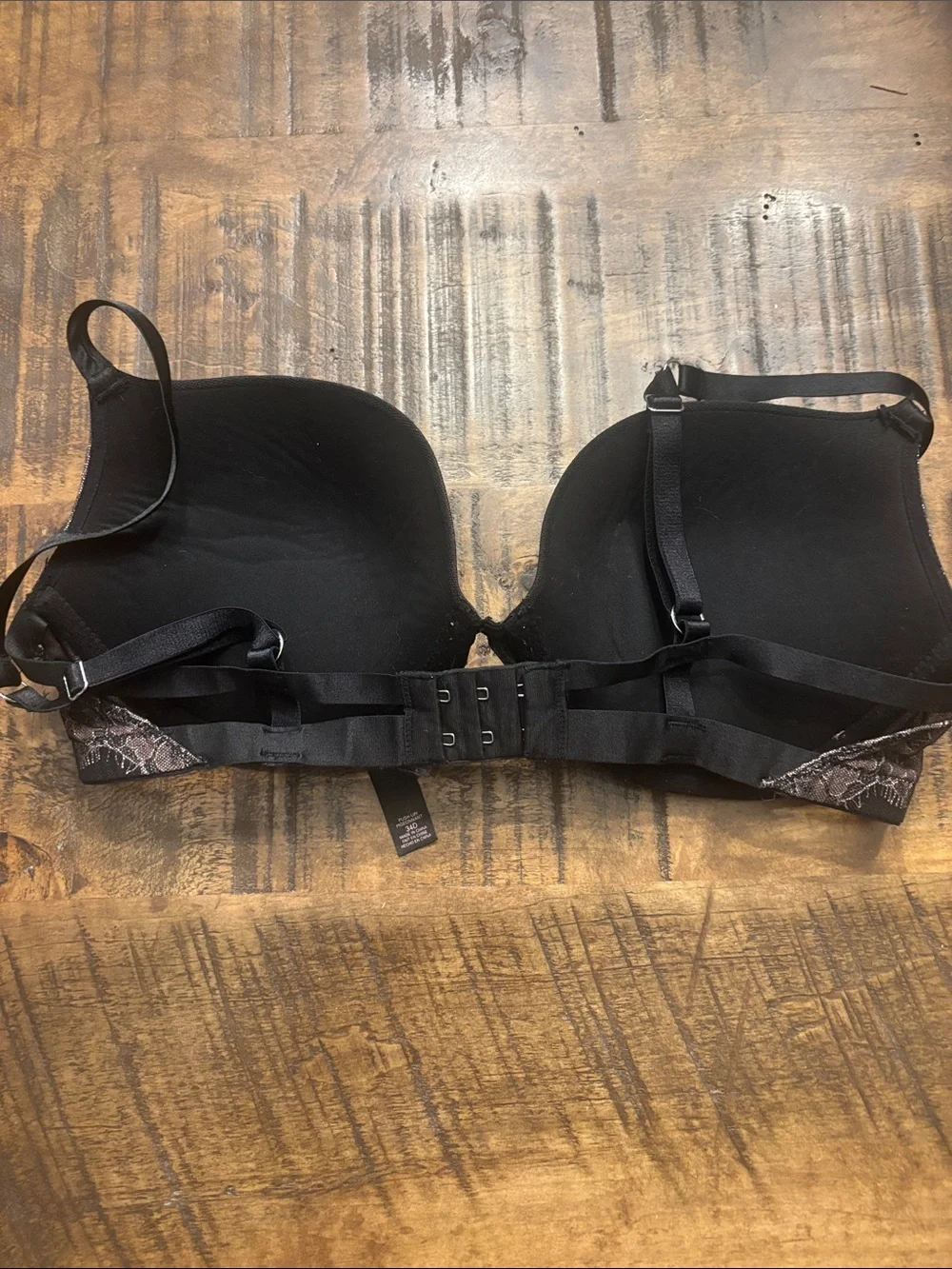 Victoria’s Secret push up bra